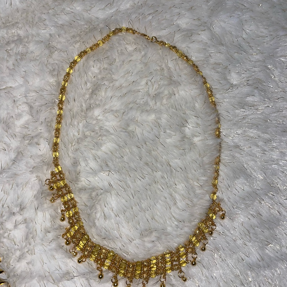 statement pieces - Picture 2 of 3
